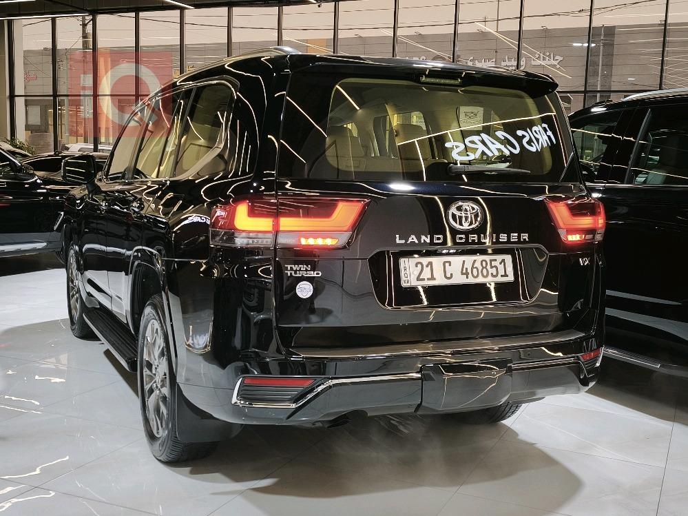 تويوتا لاندكروزر